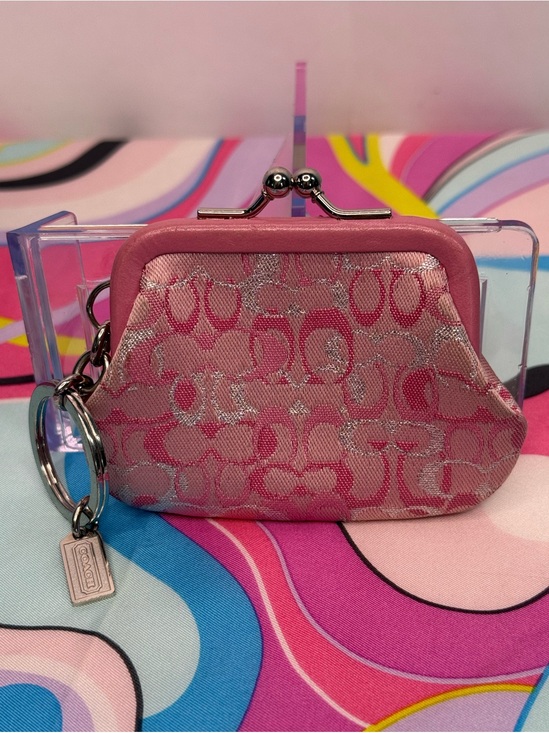 Coach Handbags - Coach Vintage Optic Pink Signature Kiss-Lock Coin Purse with Key Ring